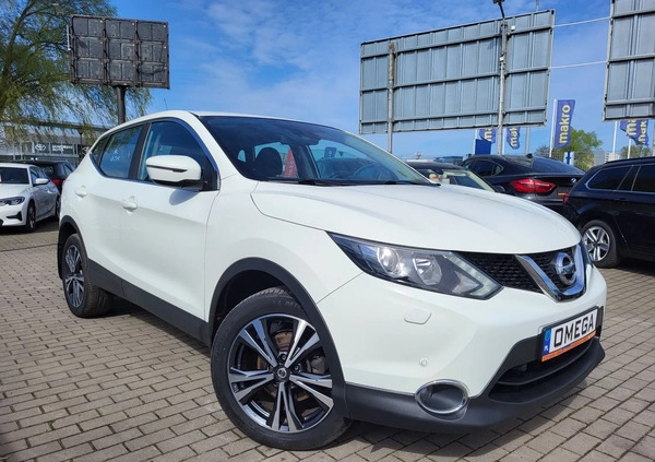 Nissan Qashqai cena 58000 przebieg: 165000, rok produkcji 2017 z Nowy Sącz małe 106